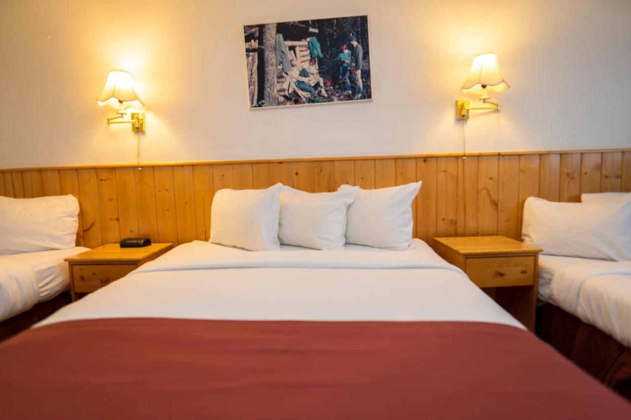 Canadas Best Value Inn- Riverview Hotel Γουάιτχορς Εξωτερικό φωτογραφία