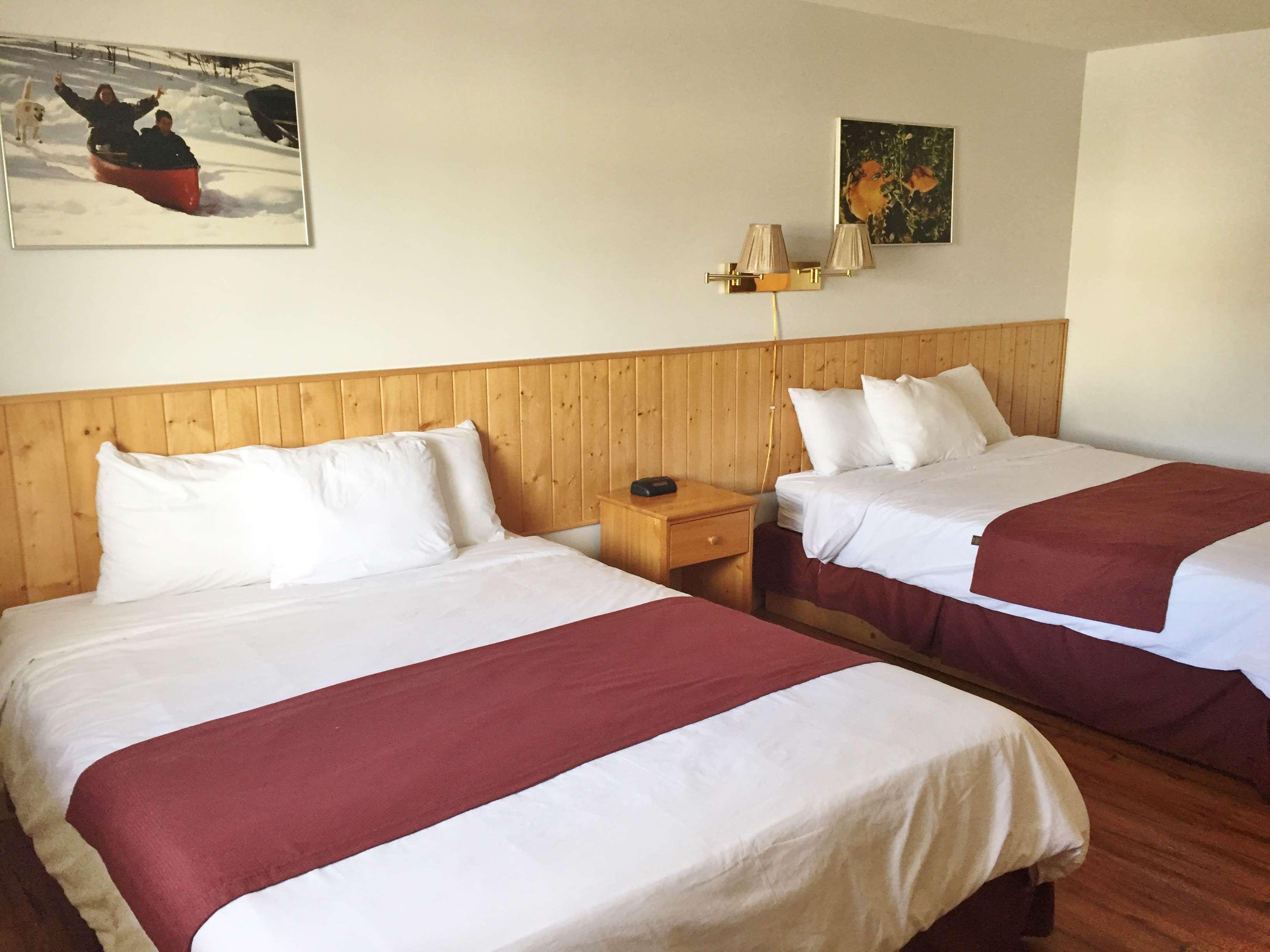 Canadas Best Value Inn- Riverview Hotel Γουάιτχορς Εξωτερικό φωτογραφία
