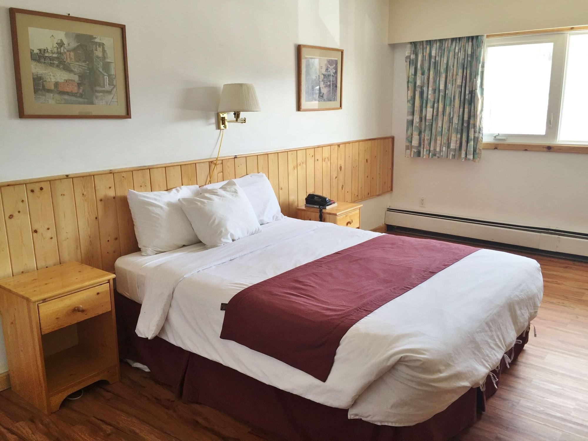 Canadas Best Value Inn- Riverview Hotel Γουάιτχορς Εξωτερικό φωτογραφία