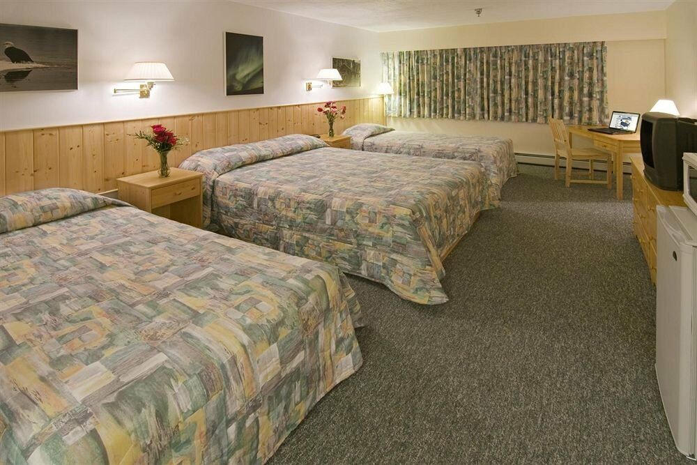 Canadas Best Value Inn- Riverview Hotel Γουάιτχορς Εξωτερικό φωτογραφία