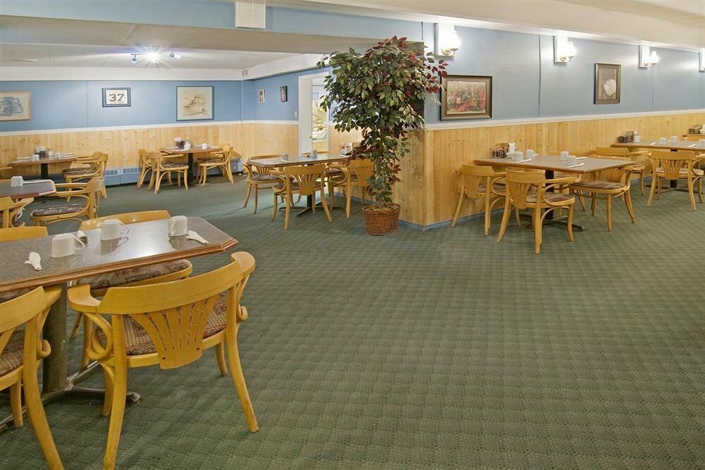 Canadas Best Value Inn- Riverview Hotel Γουάιτχορς Εξωτερικό φωτογραφία